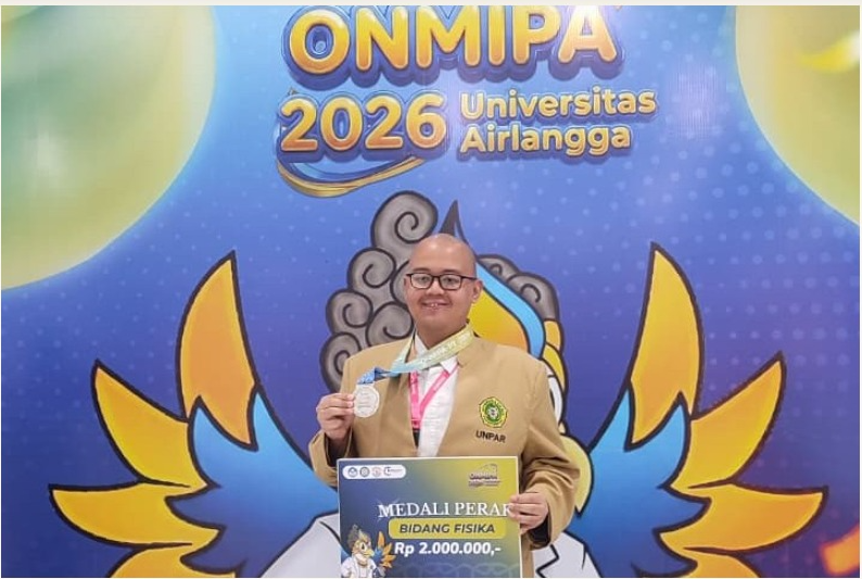 Mahasiswa Fisika, Kenny Imam Mahardika Raih Medali Perak dalam Ajang ONMIPA-PT 2026